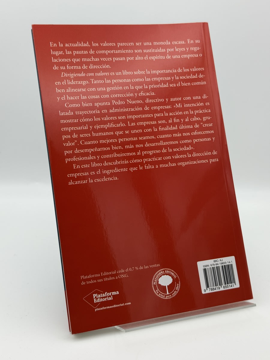 Foto 2 de Dirigiendo con valores - Pedro Nueno de Pedro Nueno, libro de segunda mano