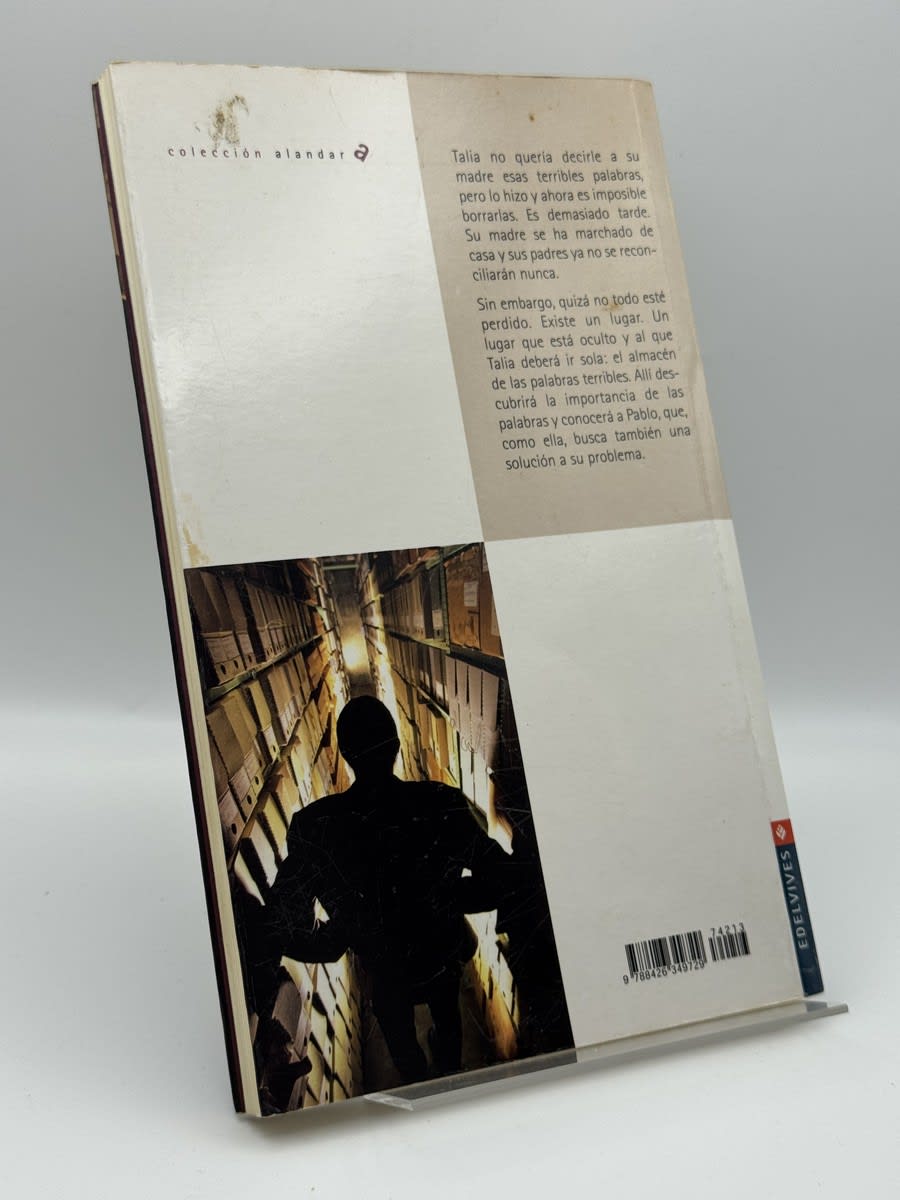 Foto 2 de El almacén de las palabras terribles - Elia Barceló de Elia Barceló, libro de segunda mano