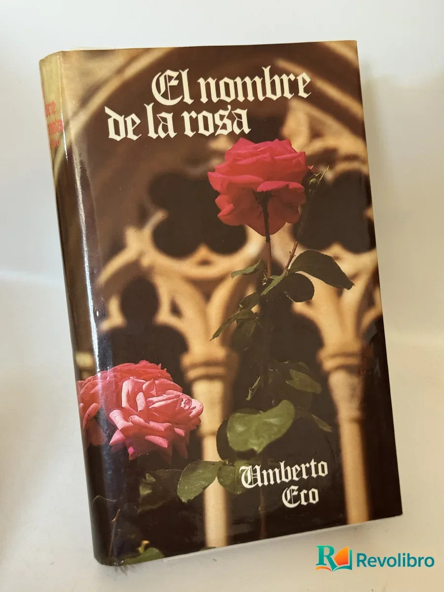 Portada de El nombre de la rosa de Umberto Eco, libro de segunda mano