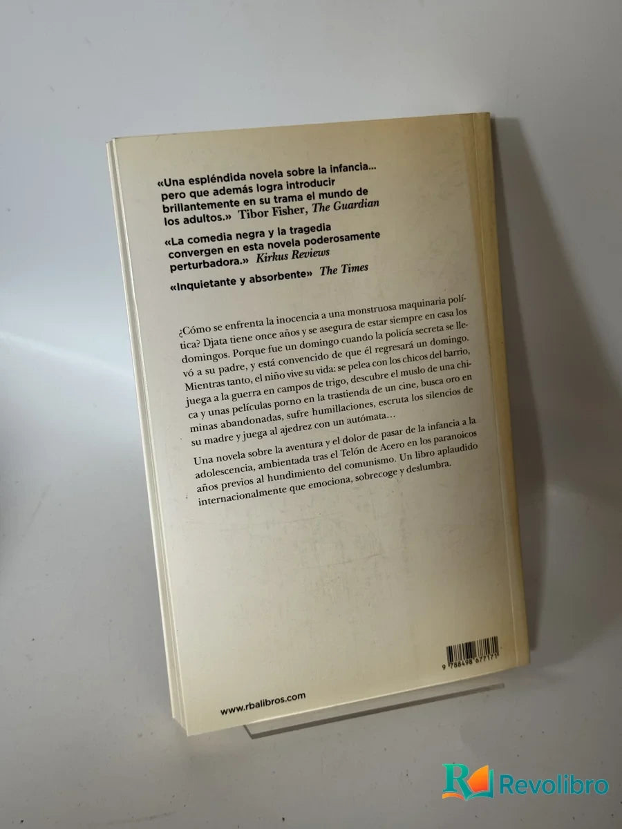 Foto 2 de El rey blanco de György Dragomán, libro de segunda mano