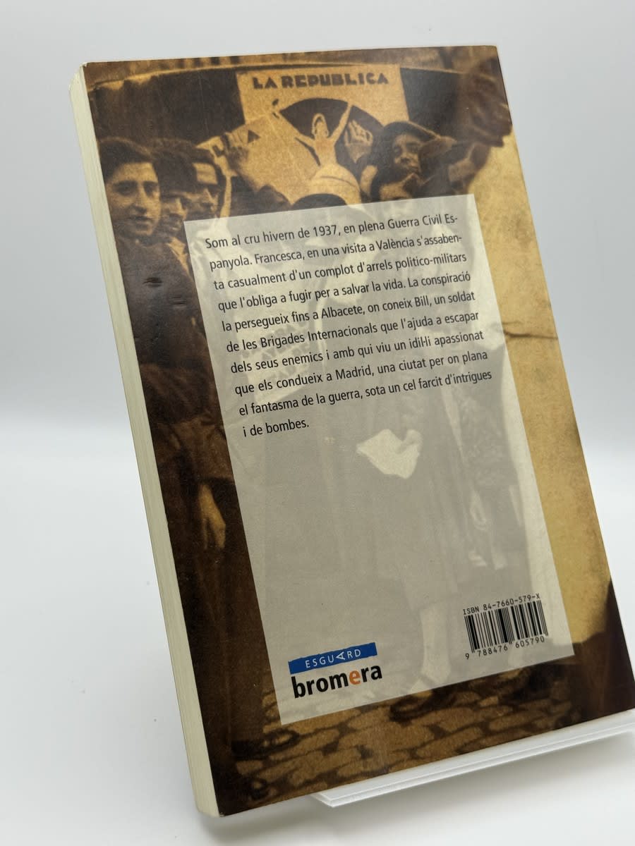 Foto 2 de Escales d'una fuga - Mariano Casas de Mariano Casas, libro de segunda mano