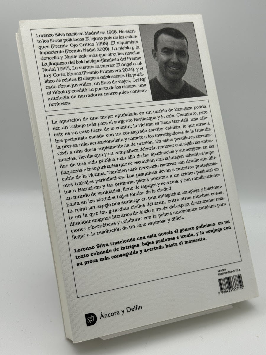 Foto 2 de La reina sin espejo - Lorenzo Silva de Lorenzo Silva, libro de segunda mano