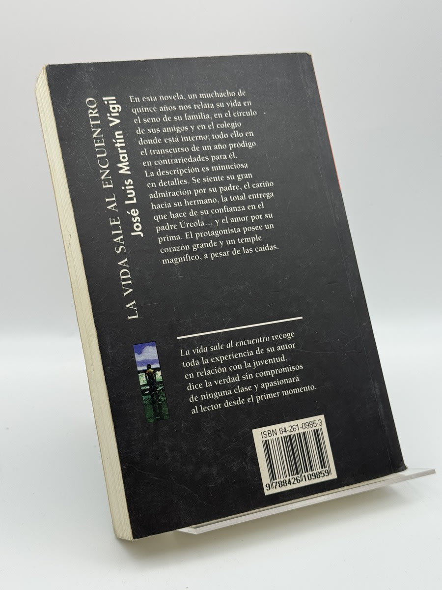 Foto 2 de La vida sale al encuentro - José Luis Martín Vigil de José Luis Martín Vigil, libro de segunda mano