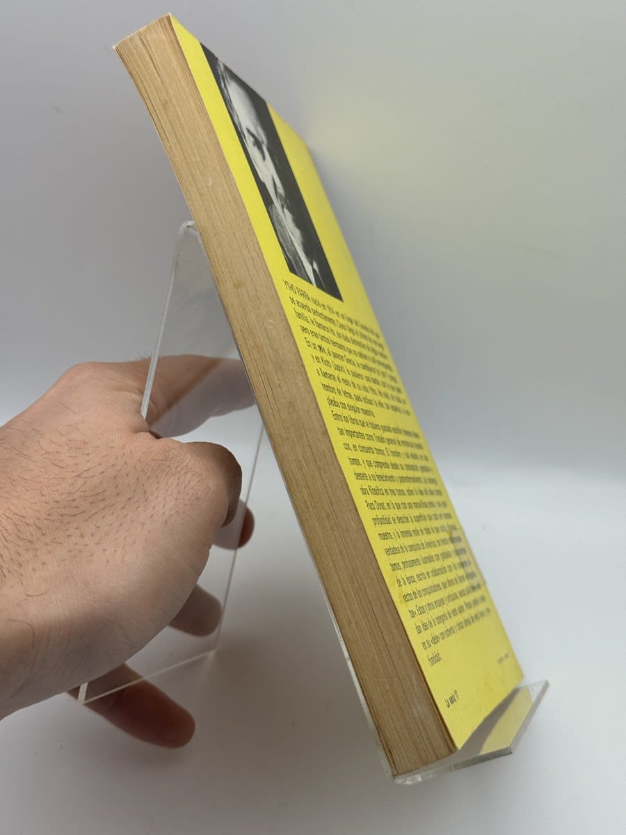 Foto 4 de Monstruos domésticos - Ytho Parra de Ytho Parra, libro de segunda mano