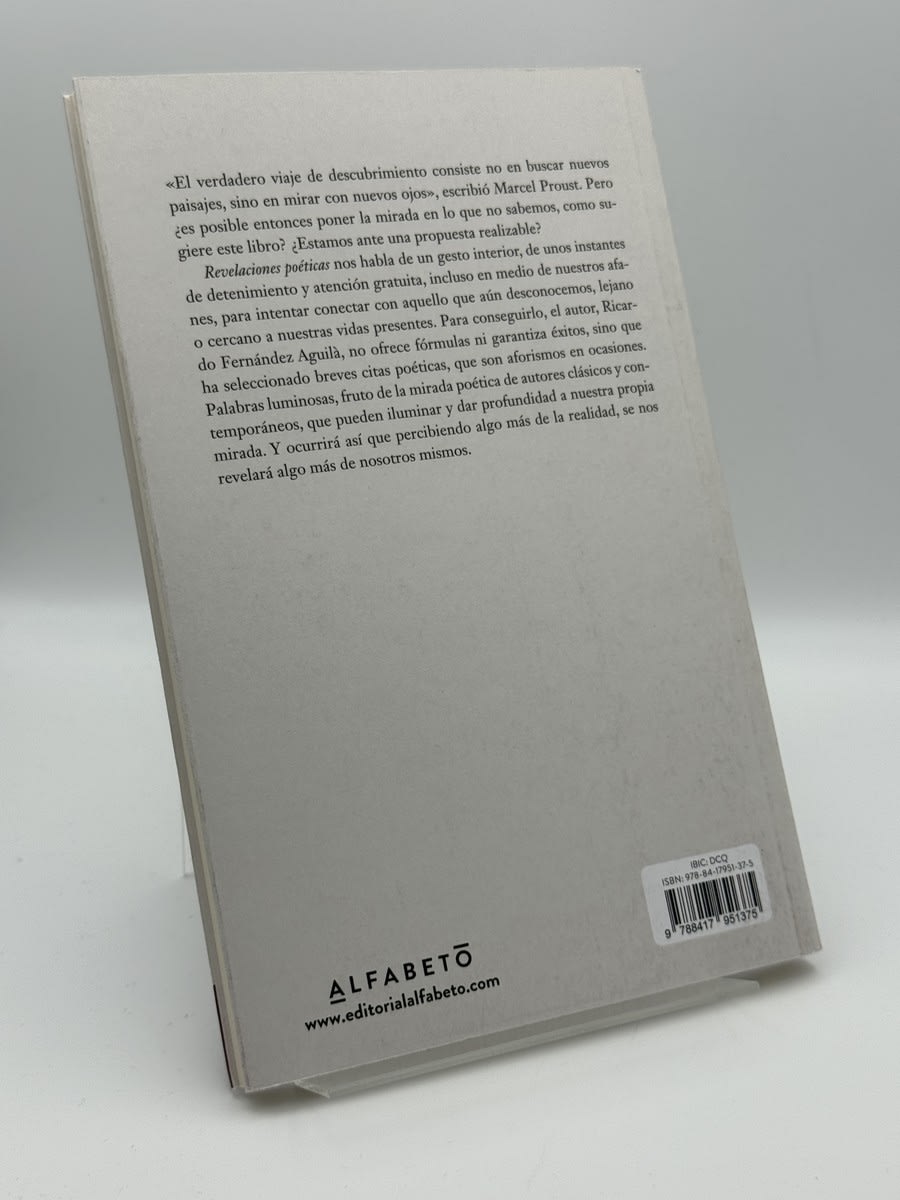 Foto 2 de Revelaciones poéticas - Ricardo Fernández Aguilà de Ricardo Fernández Aguilà, libro de segunda mano