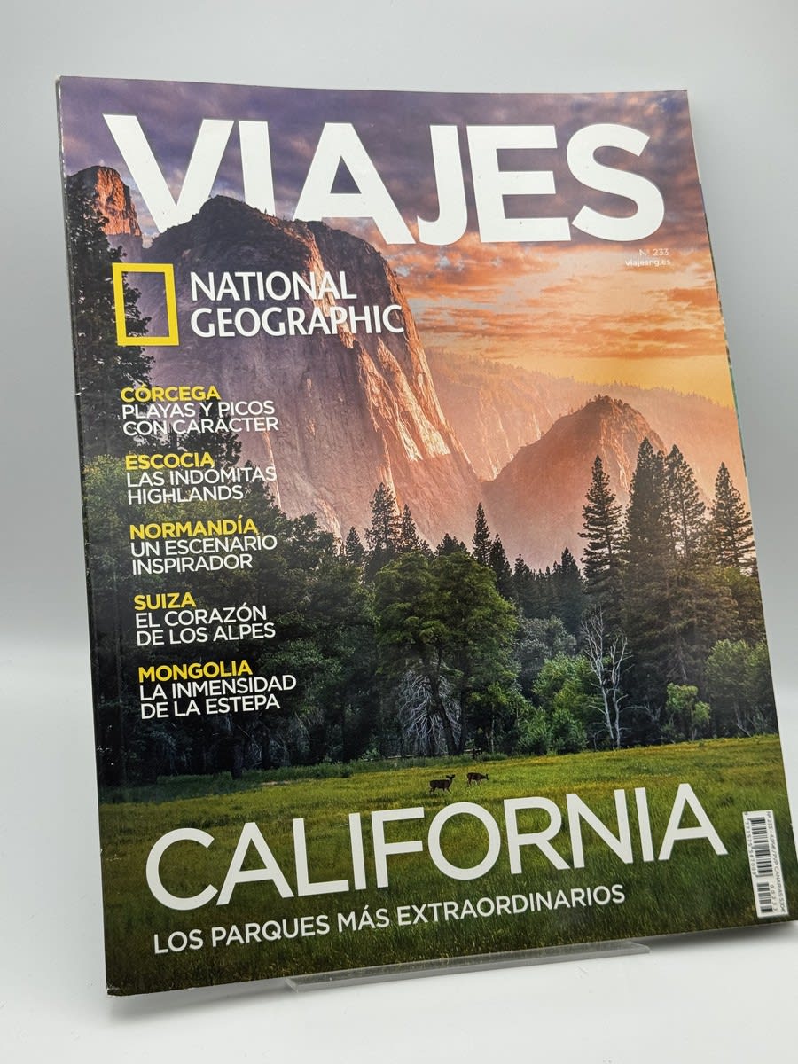 Portada de Revista viajes California de National Geographic, libro de segunda mano