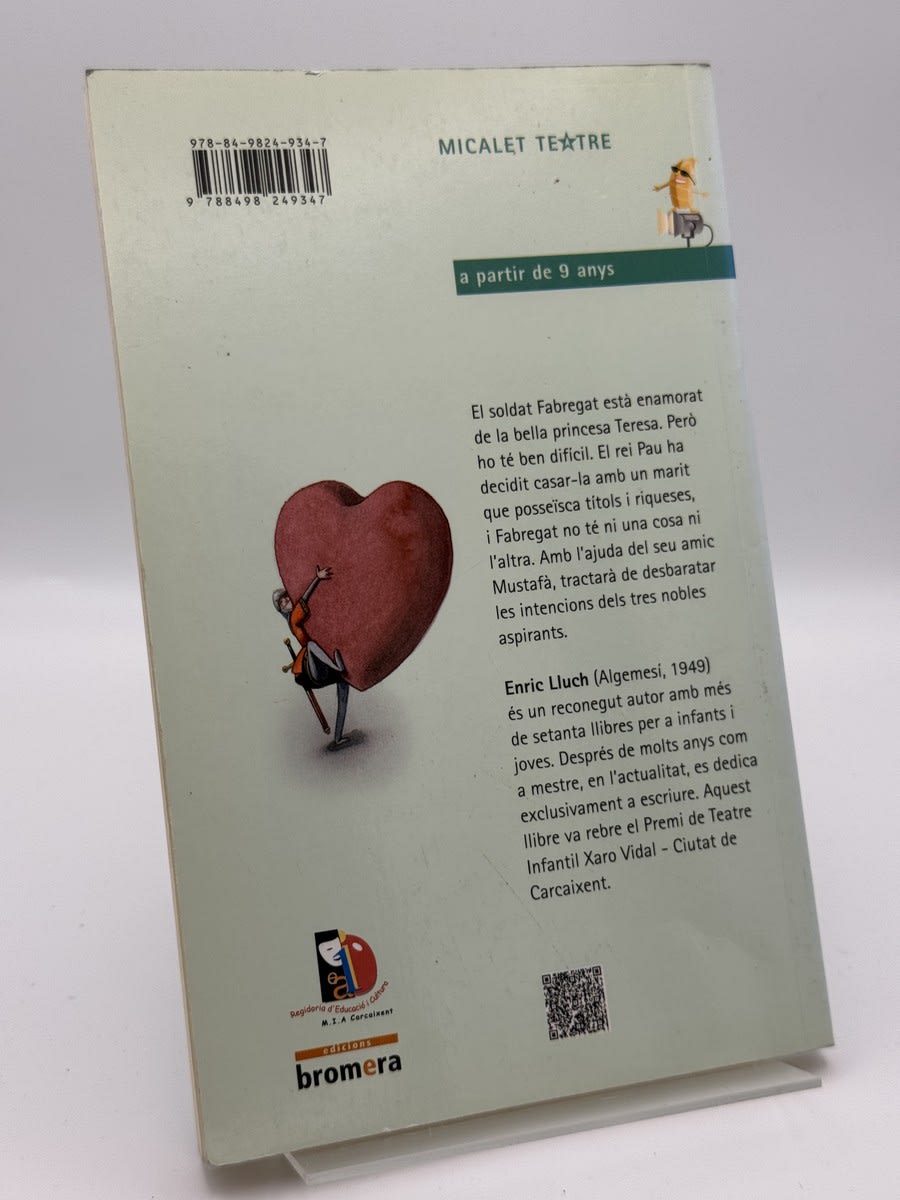 Foto 2 de Tres nobles en un grapat i un soldat enamorat de Enric Lluch, libro de segunda mano