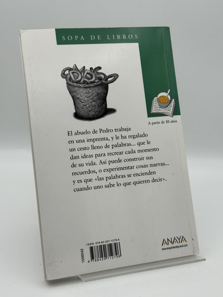 Foto 2 de Un Cesto Lleno De Palabras de Juan Farias, libro de segunda mano