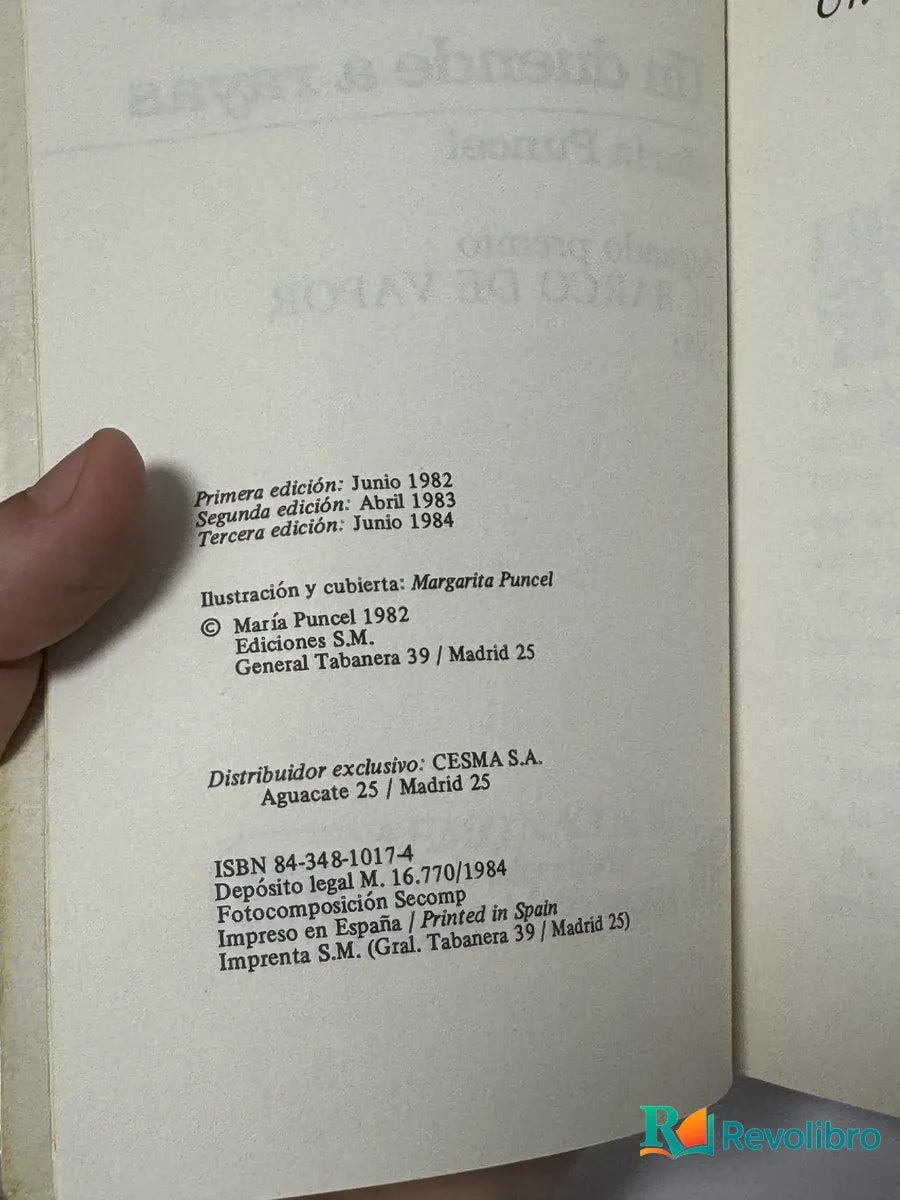 Foto 2 de Un duende a rayas de María Puncel, libro de segunda mano