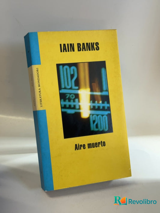 Portada de Aire muerto - 1ª edición de Iain Banks, libro de segunda mano
