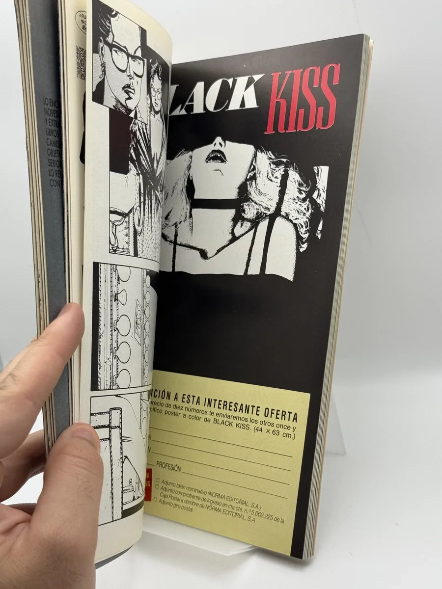 Foto 5 de BLACK KISS 12 cómics de Howard Chaykin, libro de segunda mano