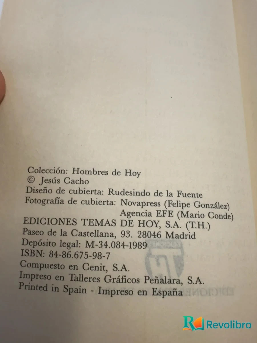 Foto 3 de Duelo de titanes de Jesús Cacho, libro de segunda mano