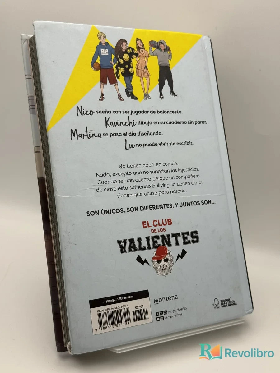 Foto 2 de El club de los valientes Nadie es invisible de María Menéndez-Ponte, libro de segunda mano