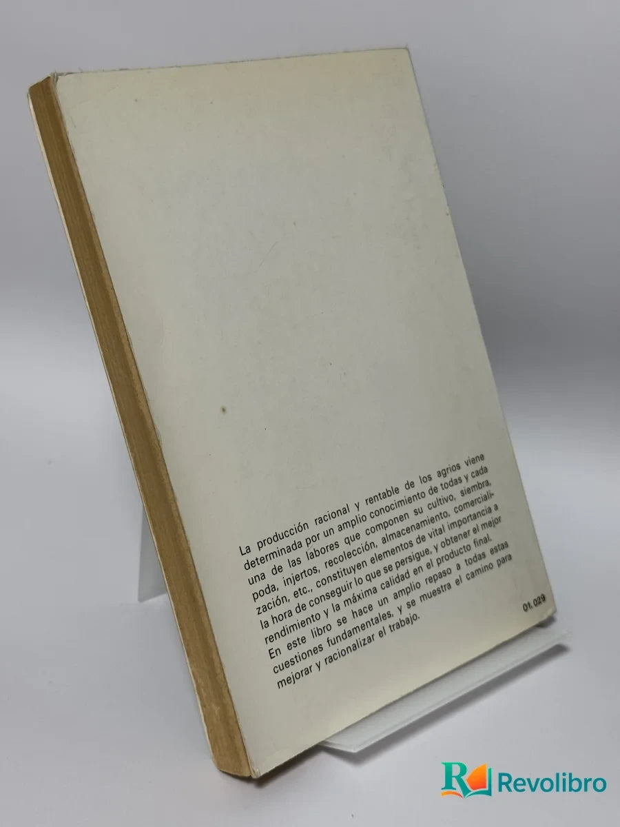 Foto 3 de El Cultivo Moderno del Naranjo Limonero y Otros Agrios de Santiago Medina, libro de segunda mano