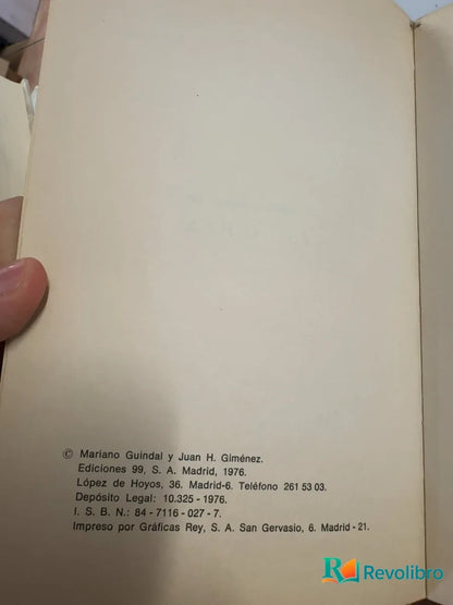 Foto 3 de El libro negro de Vitoria de Mariano Guindal y Juan H. Giménez, libro de segunda mano