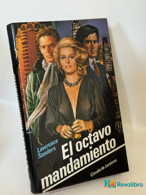 Portada de El octavo mandamiento de Lawrence Sanders, libro de segunda mano