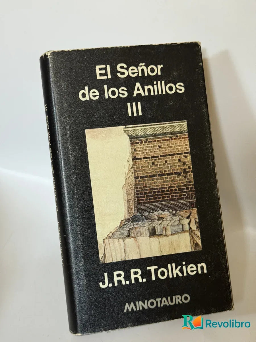 Portada de El Señor de los Anillos III de J.R.R. Tolkien, libro de segunda mano