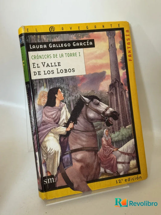 Portada de El valle de los lobos de Laura Gallego García, libro de segunda mano