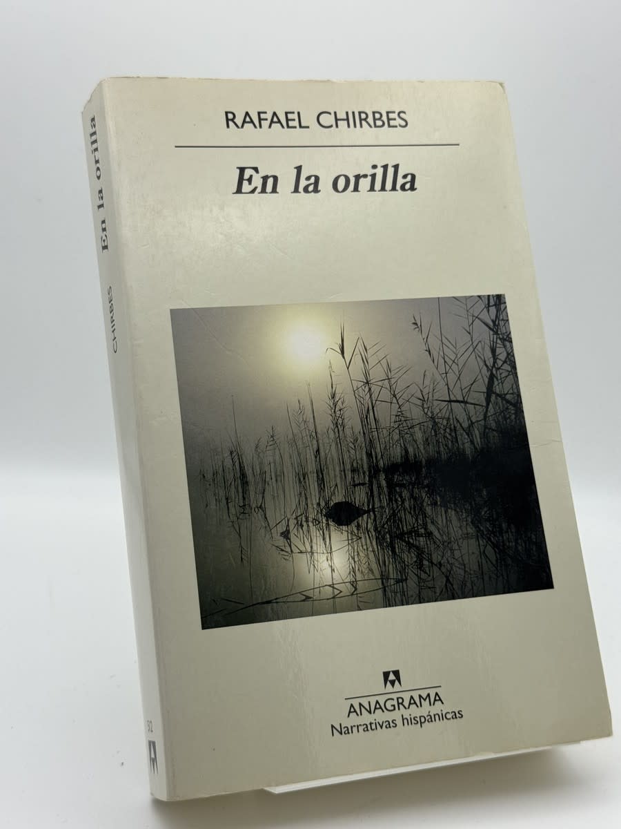 Portada de En la orilla - Rafael Chirbes de Rafael Chirbes, libro de segunda mano