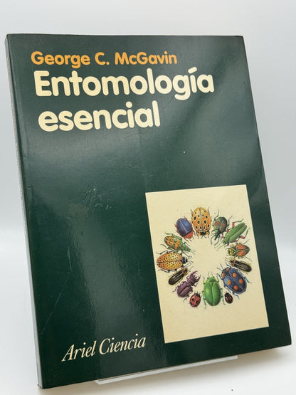 Portada de Entomología esencial de George McGavin, libro de segunda mano