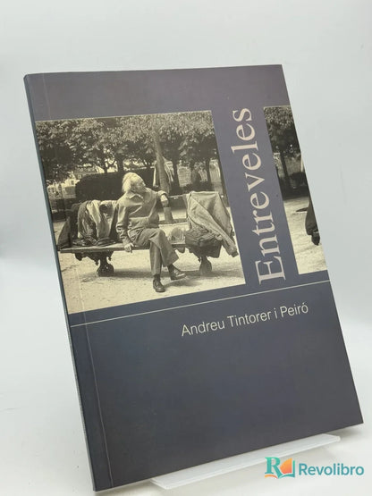 Portada de Entrevèles de Andreu Tintorer i Peiró, libro de segunda mano