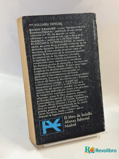 Foto 2 de Estructura económica internacional de Ramon Tamames, libro de segunda mano