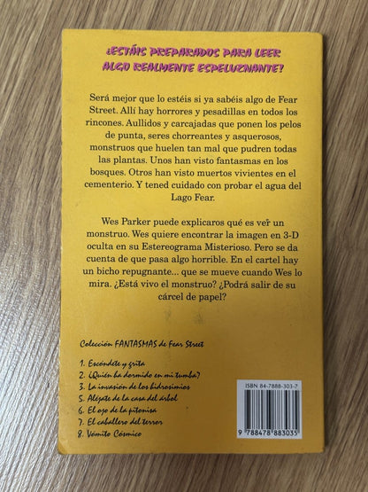Foto 2 de Fantasmas de Fear Street: Pesadilla en 3 dimensiones - R.L. Stine de R.L. Stine, libro de segunda mano