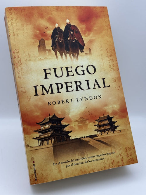 Portada de Fuego Imperial de Robert Lyndon, libro de segunda mano