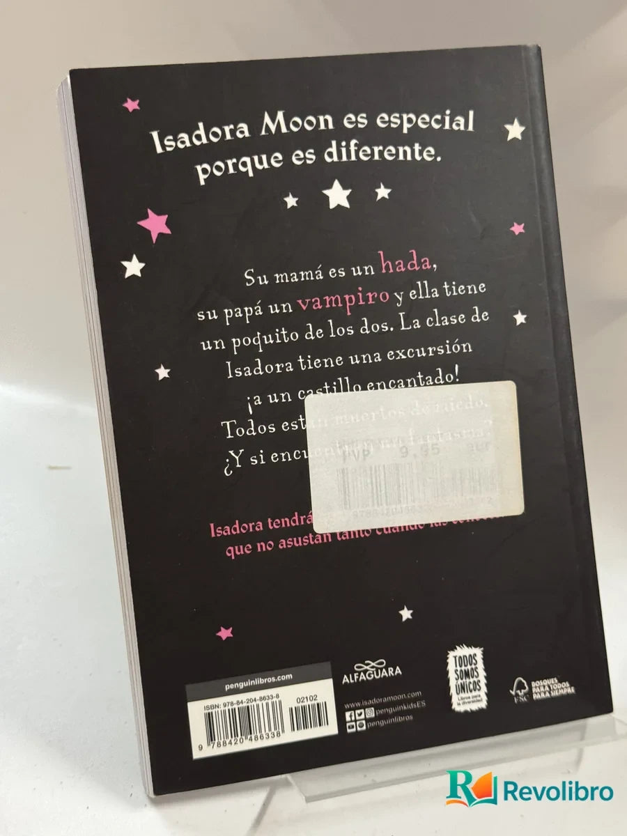 Foto 2 de Isadora Moon en el castillo encantado de Harriet Muncaster, libro de segunda mano