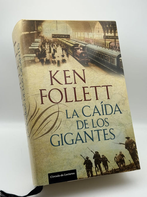 Portada de La caída de los gigantes de Ken Follett, libro de segunda mano