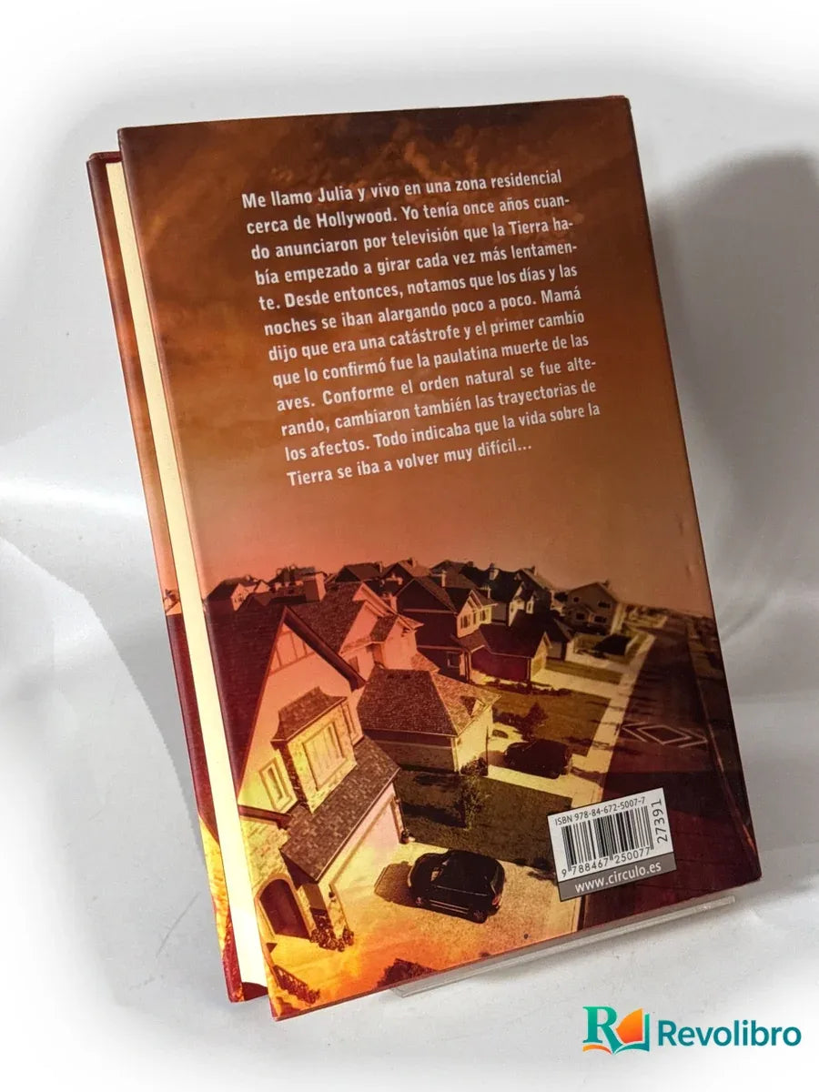 Foto 2 de La edad de los milagros de Karen Thompson Walker, libro de segunda mano