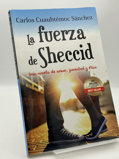 Portada de La fuerza de Sheccid - Carlos Cuauhtémoc Sánchez de Carlos Cuauhtémoc Sánchez, libro de segunda mano