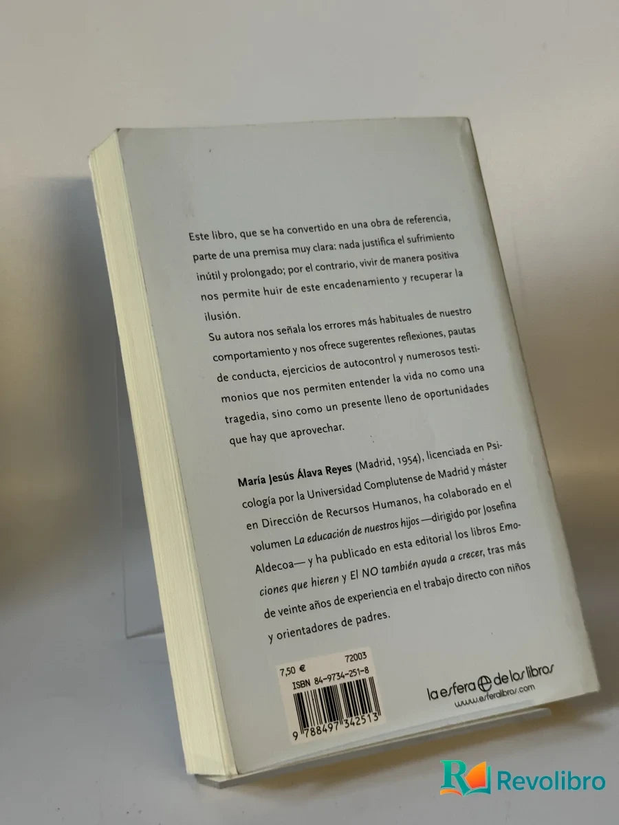 Foto 2 de La inutilidad del sufrimiento de Maria Jesus Alava Reyes, libro de segunda mano