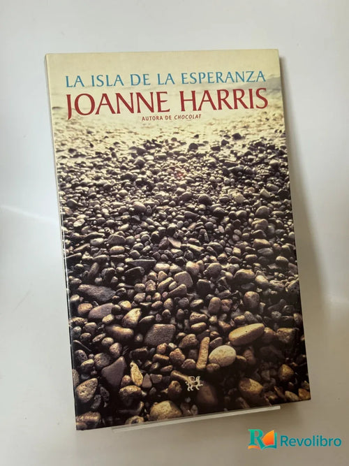 Portada de La Isla de la Esperanza de Joanne Harris, libro de segunda mano