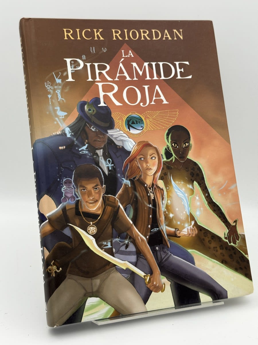 Portada de La pirámide roja. Novela gráfica de Rick Riordan, libro de segunda mano