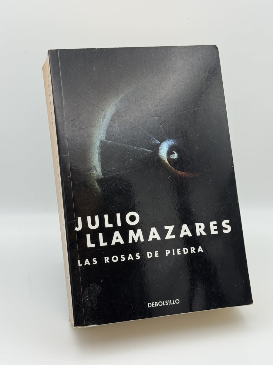 Portada de Las rosas de piedra de Desconocido, libro de segunda mano