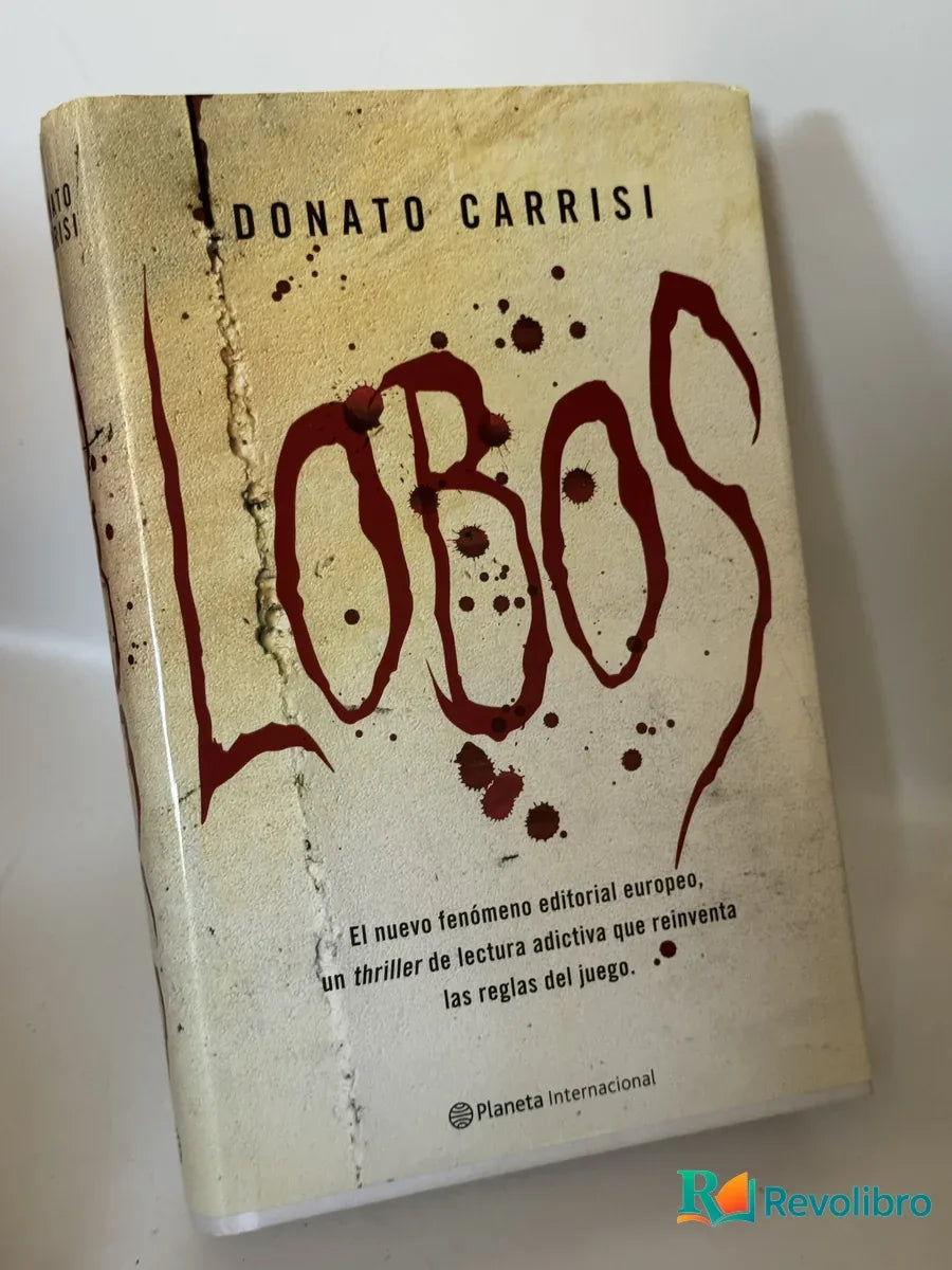 Portada de Lobos de Donato Carrisi, libro de segunda mano