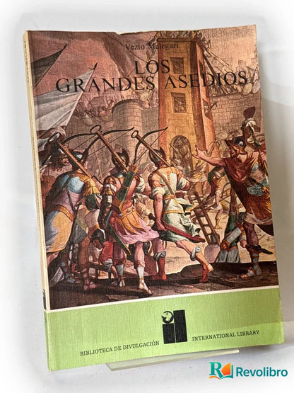 Portada de Los grandes asedios de Vezio Melegari, libro de segunda mano