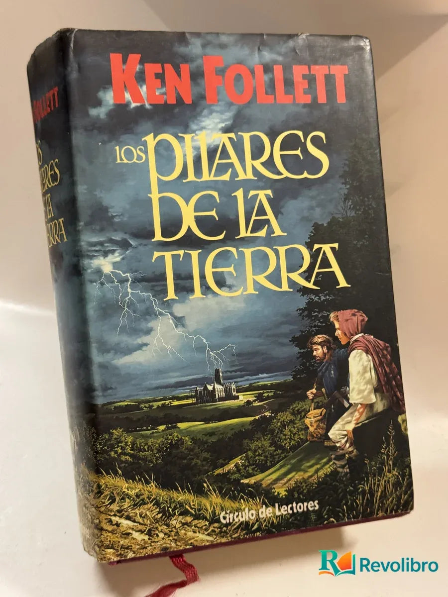 Portada de Los pilares de la Tierra de Ken Follett, libro de segunda mano
