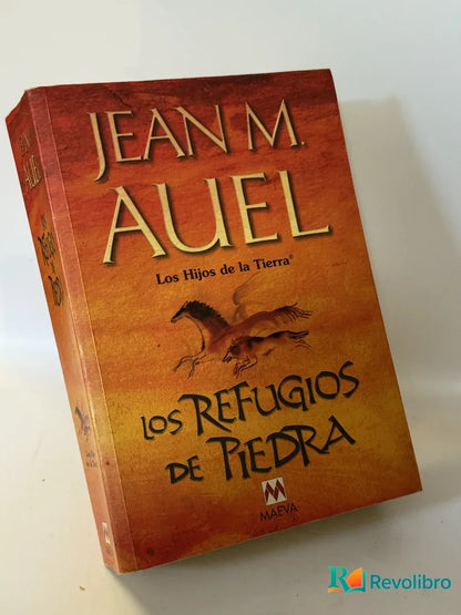 Portada de Los refugios de piedra de Jean M. Auel, libro de segunda mano