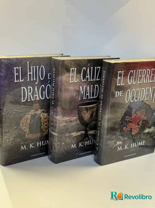 Portada de Lote Trilogía del Rey Arturo de M. K. Hume, libro de segunda mano