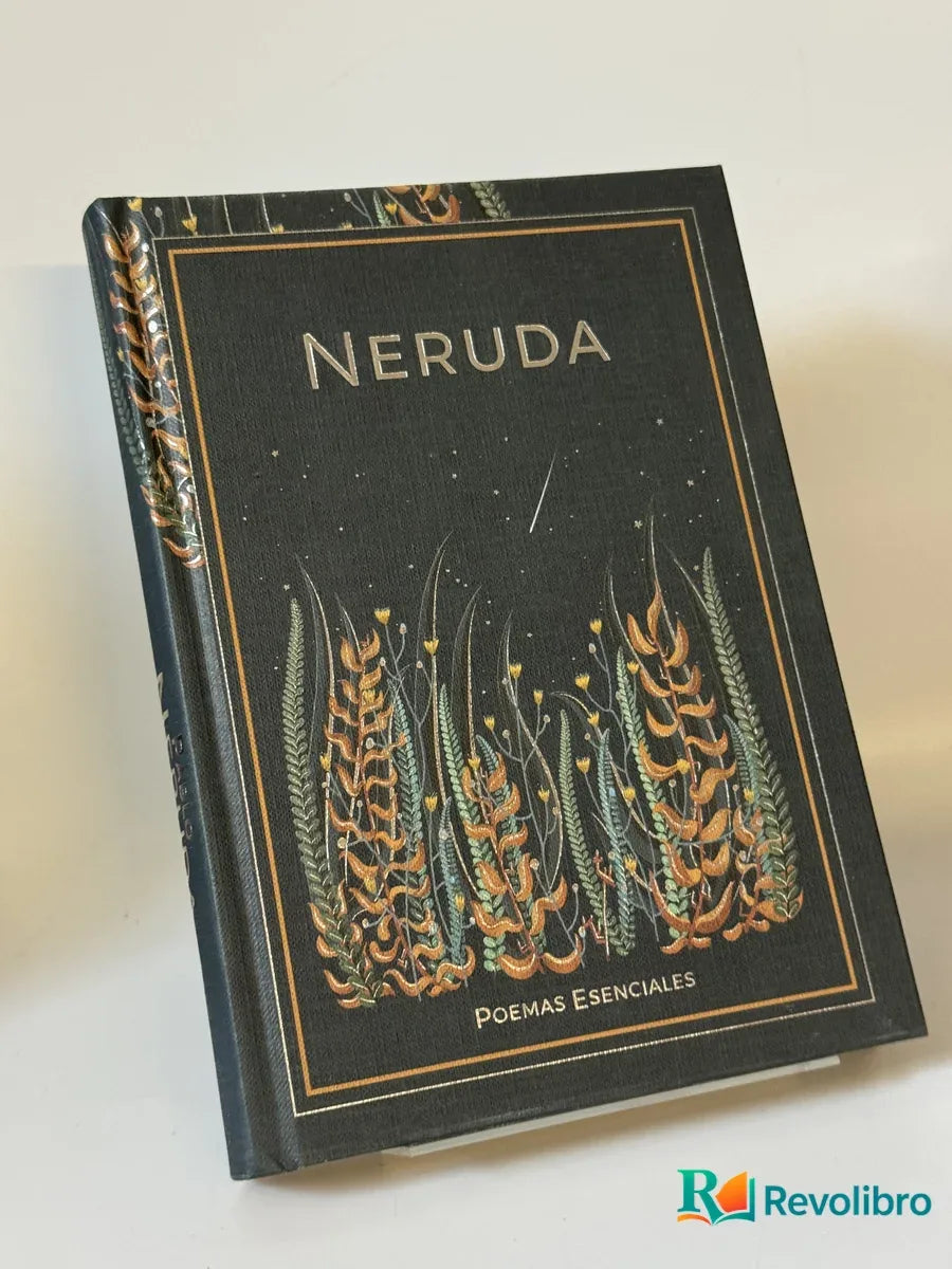 Portada de Neruda poemas esenciales de Pablo Neruda, libro de segunda mano