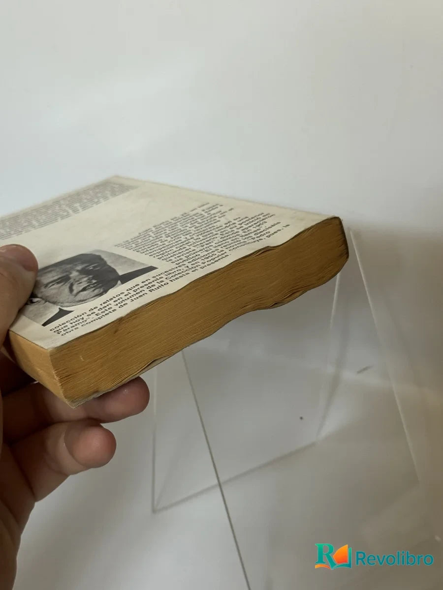 Foto 2 de Pedro Páramo y El llano en Llamas de Juan Rulfo, libro de segunda mano
