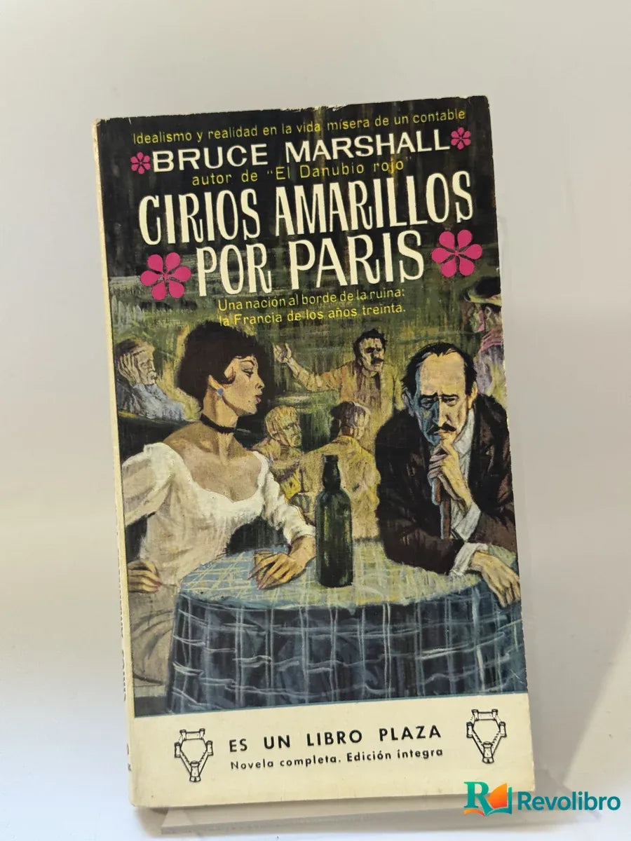 Portada de Cirios amarillos por París de Bruce Marshall, libro de segunda mano