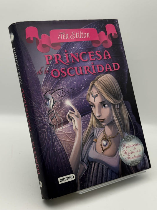 Portada de Princesa de la oscuridad - Tea Stilton de Tea Stilton, libro de segunda mano