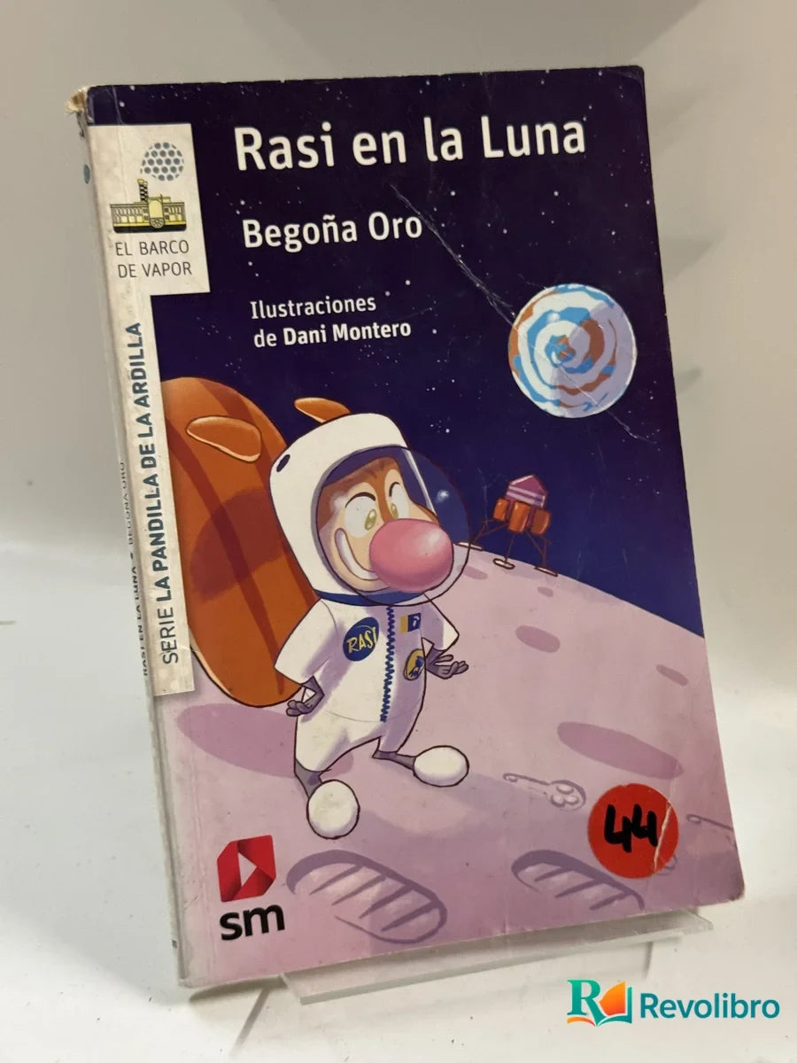 Portada de Rasi en la Luna de Begoña Oro, libro de segunda mano