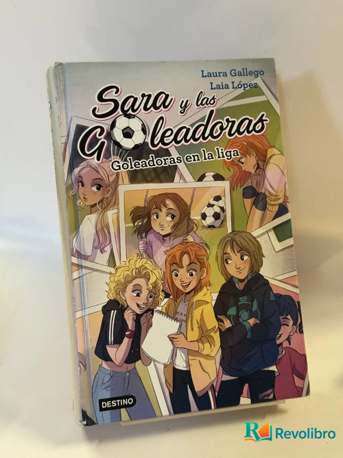 Portada de Sara y las goleadoras de Laura Gallego, libro de segunda mano