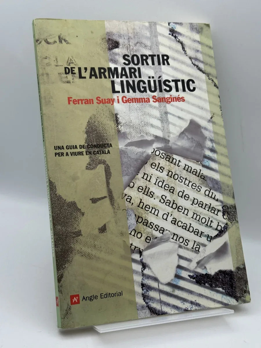 Portada de Sortir de l'armari lingüístic de Ferran Suay i Gemma Sanginés, libro de segunda mano