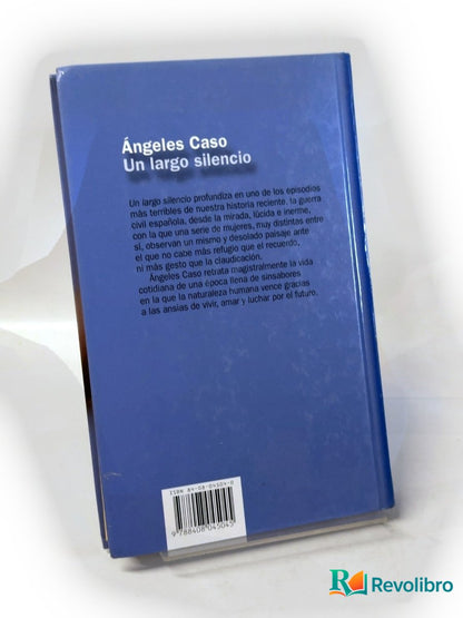 Foto 2 de Un largo silencio de Ángeles Caso, libro de segunda mano