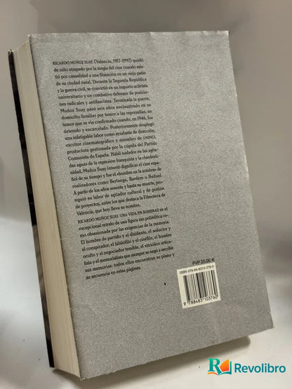 Foto 2 de Una vida en sombras Esteve Riambau de Ricardo Muñoz Suay, libro de segunda mano